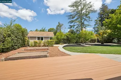 2466 Mallard Dr, Walnut Creek, CA 94597 - Photo 31
