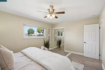 2173 Burton Ave, Pittsburg, CA 94565 - Photo 17