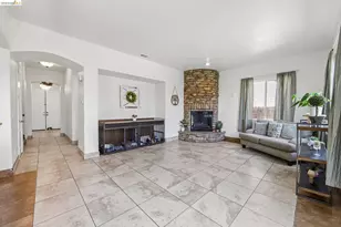 19 Minaret Rd, Oakley, CA 94561 - Photo 17