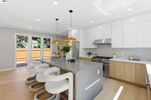 1026 54th St, Oakland, CA 94608 - Photo 11