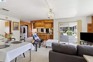4271 1st St, San Jose, CA 95134 - Photo 15