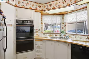 4271 1st St, San Jose, CA 95134 - Photo 11