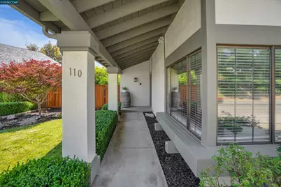 110 Dogwood Ln, Vallejo, CA 94591 - Photo 5