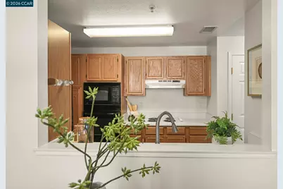 1860 Tice Creek Dr #1228, Walnut Creek, CA 94595 - Photo 9