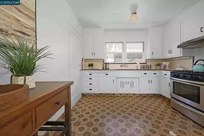 2110 Pomona Ave, Martinez, CA 94553 - Photo 13