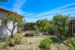 2110 Pomona Ave, Martinez, CA 94553 - Photo 23