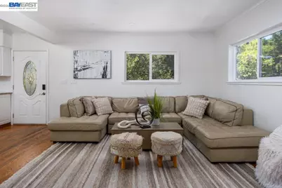 3354 D St, Hayward, CA 94541 - Photo 9