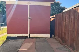 1376 Elm St, Pittsburg, CA 94565 - Photo 19