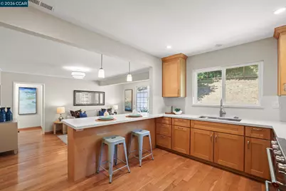 5412 Degnan Dr, Martinez, CA 94553 - Photo 11