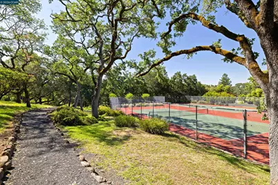 850 Acorn Way, Napa, CA 94558 - Photo 31