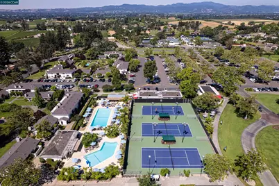 850 Acorn Way, Napa, CA 94558 - Photo 41