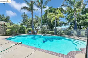 2442 Pinehurst Ct, Discovery Bay, CA 94505 - Photo 33