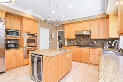 2442 Pinehurst Ct, Discovery Bay, CA 94505 - Photo 9