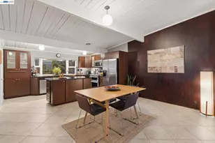 5842 Highwood Rd, Castro Valley, CA 94552 - Photo 81