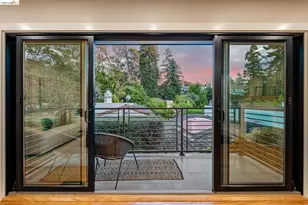 921 Underhills Rd, Oakland, CA 94610 - Photo 15