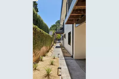 921 Underhills Rd, Oakland, CA 94610 - Photo 75
