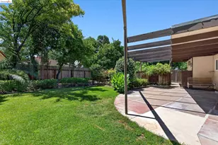 2148 Frederick St, Concord, CA 94520 - Photo 35