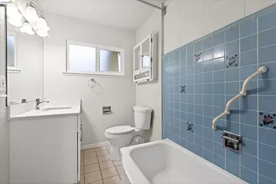2148 Frederick St, Concord, CA 94520 - Photo 25