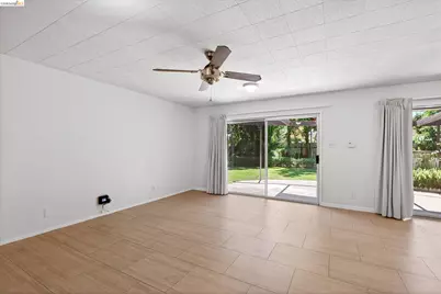 2148 Frederick St, Concord, CA 94520 - Photo 17