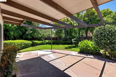 2148 Frederick St, Concord, CA 94520 - Photo 29