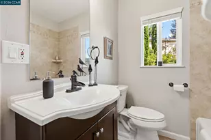 8019 Sterling Dr, Oakland, CA 94605 - Photo 23
