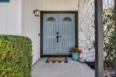 1730 Elm Rd, Concord, CA 94519 - Photo 5
