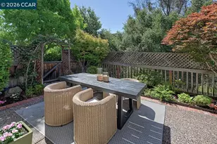 1706 Comstock Dr, Walnut Creek, CA 94595 - Photo 17