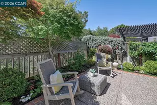 1706 Comstock Dr, Walnut Creek, CA 94595 - Photo 19