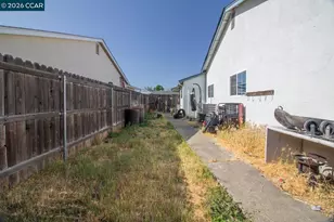 130 Jennifer Ln, Vacaville, CA 95687 - Photo 35