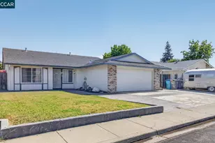 130 Jennifer Ln, Vacaville, CA 95687 - Photo 3