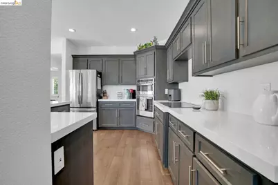 5530 Edgeview Dr, Discovery Bay, CA 94505 - Photo 13