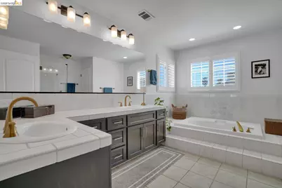 5530 Edgeview Dr, Discovery Bay, CA 94505 - Photo 31