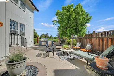 5530 Edgeview Dr, Discovery Bay, CA 94505 - Photo 39