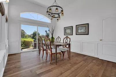 5530 Edgeview Dr, Discovery Bay, CA 94505 - Photo 11