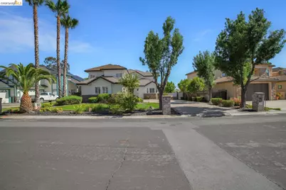 5530 Edgeview Dr, Discovery Bay, CA 94505 - Photo 5