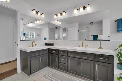 5530 Edgeview Dr, Discovery Bay, CA 94505 - Photo 33