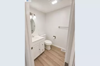 1210 Highland Blvd, Hayward, CA 94542 - Photo 17