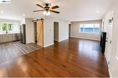 1210 Highland Blvd, Hayward, CA 94542 - Photo 3