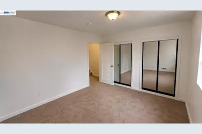 1210 Highland Blvd, Hayward, CA 94542 - Photo 11