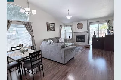 8551 Summer Knoll Way, Elk Grove, CA 95624 - Photo 9