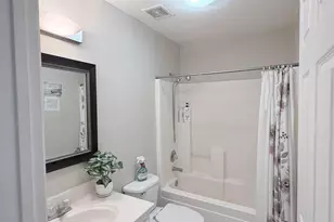 8551 Summer Knoll Way, Elk Grove, CA 95624 - Photo 17