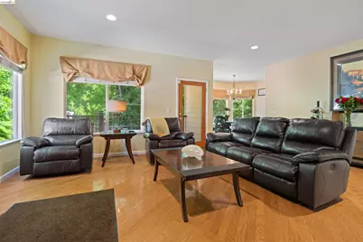 628 Stanley Ln, El Sobrante, CA 94803 - Photo 7