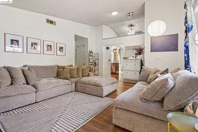 4161 Royal Links Cir, Antioch, CA 94509 - Photo 7