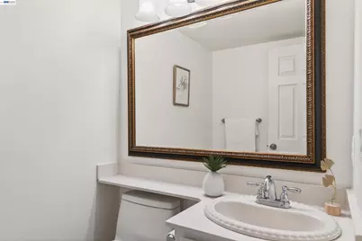 7483 Stonedale Dr, Pleasanton, CA 94588 - Photo 53