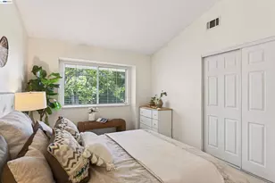 7483 Stonedale Dr, Pleasanton, CA 94588 - Photo 39