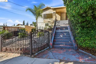5320 El Camile Ave, Oakland, CA 94619 - Photo 3