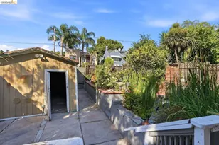 5320 El Camile Ave, Oakland, CA 94619 - Photo 31