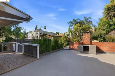 5320 El Camile Ave, Oakland, CA 94619 - Photo 33
