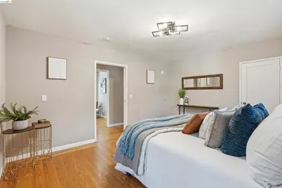 4500 Oak Hill Rd, Oakland, CA 94605 - Photo 27