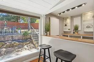4500 Oak Hill Rd, Oakland, CA 94605 - Photo 17